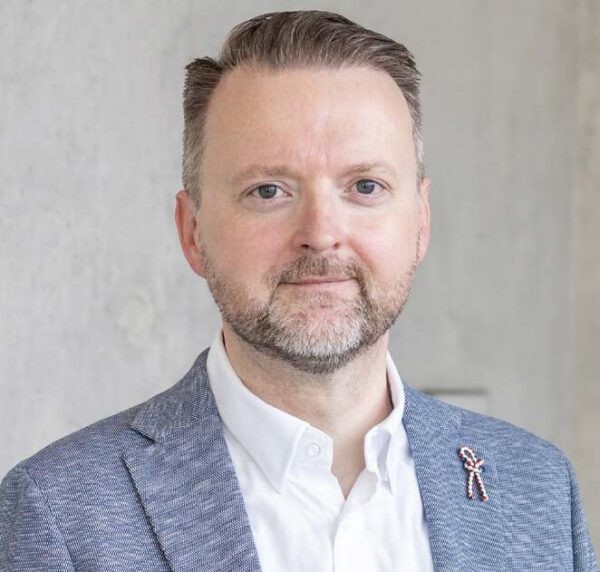 Prof. Dr. Adrian Wildenauer